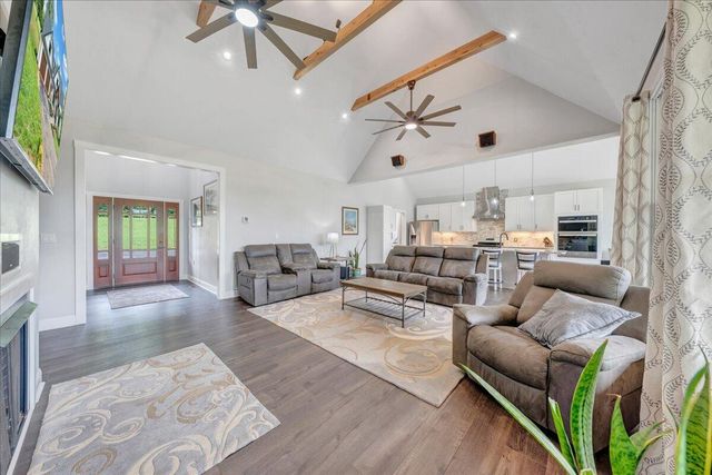 479 Constitution BLVD, Wirtz, VA 24184
