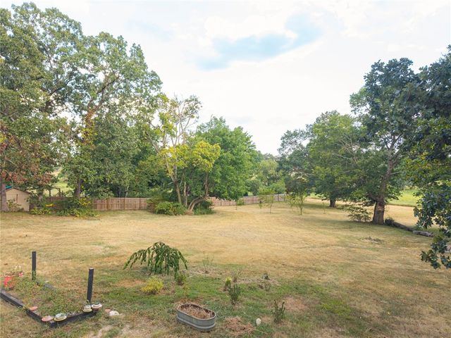 607 W Main Street, Charleston, AR 72933