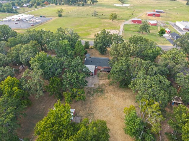 607 W Main Street, Charleston, AR 72933