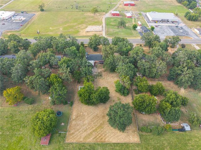 607 W Main Street, Charleston, AR 72933