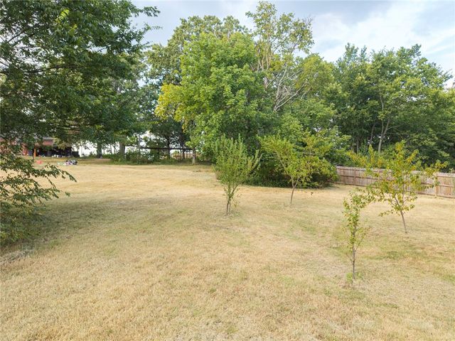 607 W Main Street, Charleston, AR 72933