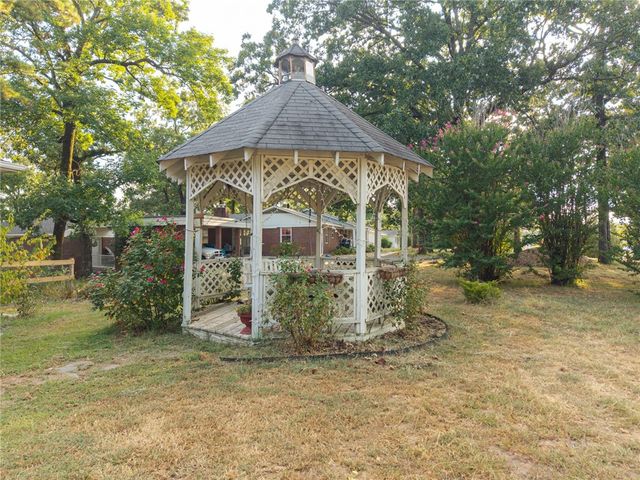 607 W Main Street, Charleston, AR 72933