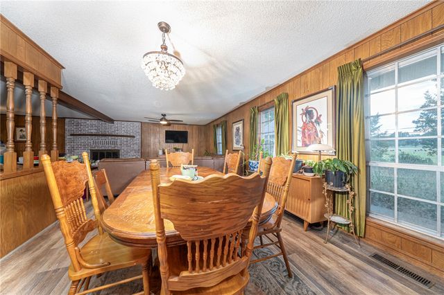 607 W Main Street, Charleston, AR 72933