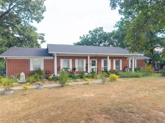 607 W Main Street, Charleston, AR 72933