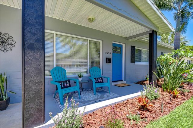 5635 24TH AVENUE N, St Petersburg, FL 33710