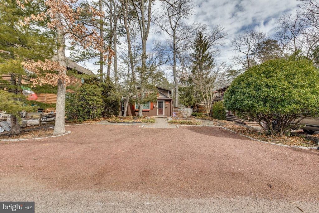 163 CHIPPEWA TRL, Medford Lakes, NJ 08055