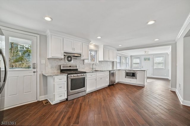 64 Shunpike Rd, Madison Boro, NJ 07940