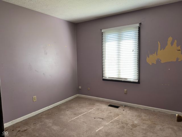 8341 Christiana Lane, Indianapolis, IN 46256