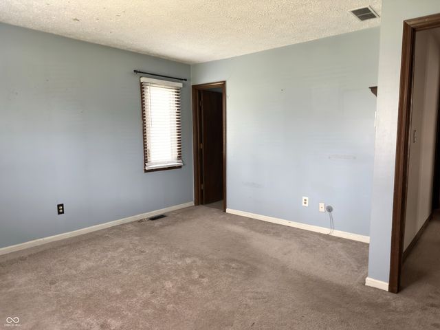 8341 Christiana Lane, Indianapolis, IN 46256