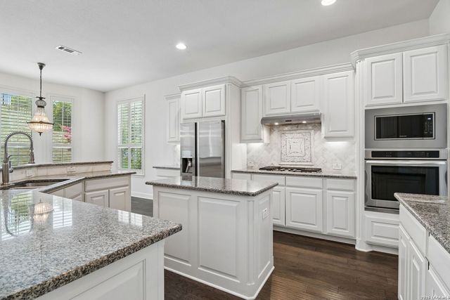 24702 Staffordshire, San Antonio, TX 78257
