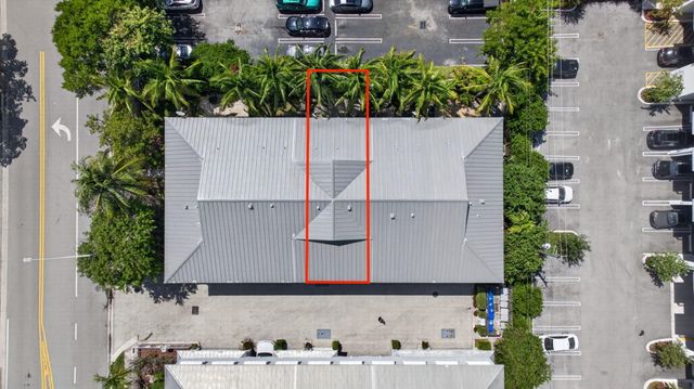 11 NE 20th Avenue, Pompano Beach, FL 33060