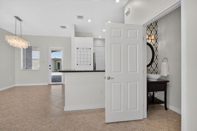 11 NE 20th Avenue, Pompano Beach, FL 33060