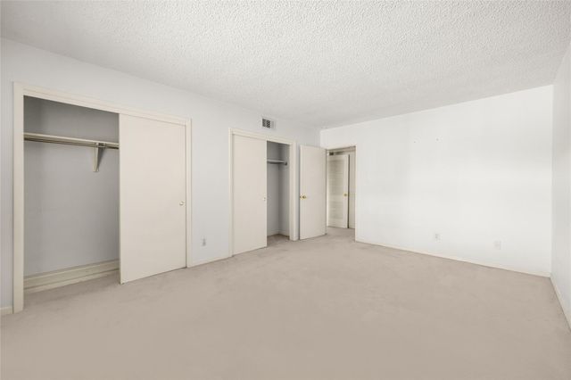 2700 Bellefontaine Street B30, Houston, TX 77025
