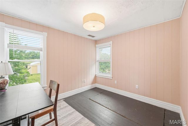 11 Skyview Way, Pacific, MO 63069
