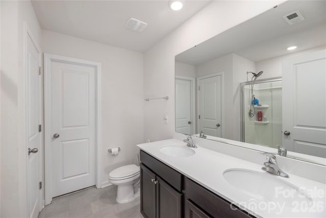 220 Roper Street, Candler, NC 28715
