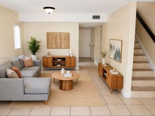 8650 SW 109th Ave 3-223, Miami, FL 33173