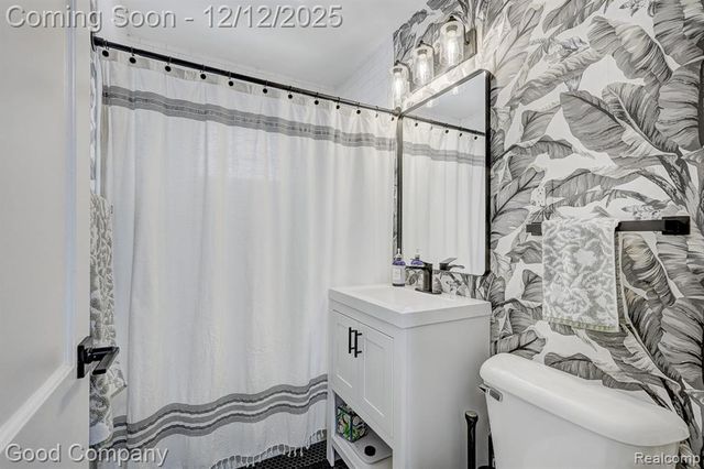 1902 Moorhouse Street, Ferndale, MI 48220