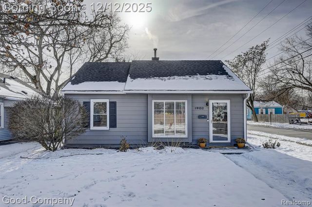 1902 Moorhouse Street, Ferndale, MI 48220