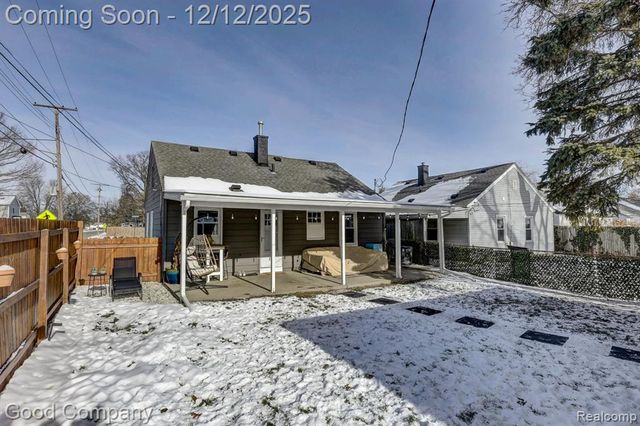 1902 Moorhouse Street, Ferndale, MI 48220