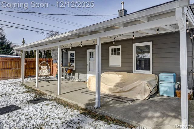 1902 Moorhouse Street, Ferndale, MI 48220