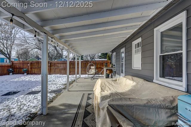 1902 Moorhouse Street, Ferndale, MI 48220