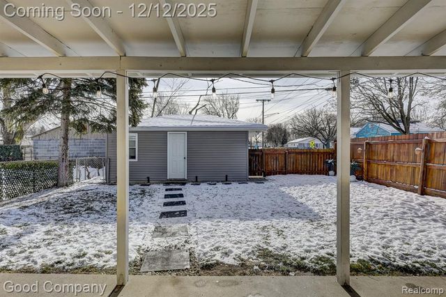 1902 Moorhouse Street, Ferndale, MI 48220