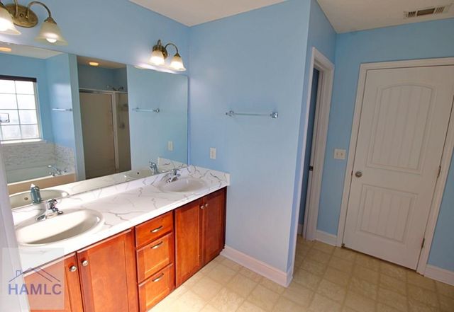 702 Auburn Cove, Hinesville, GA 31313