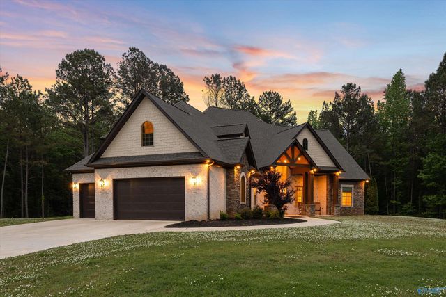 181 Robinson Road, Gurley, AL 35748