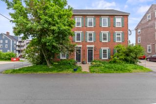 412 Second St # 1, Rollinsford, NH 03869