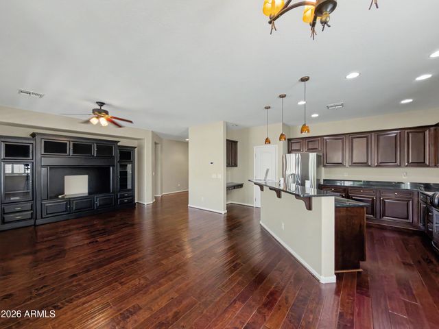 4084 N 161st Drive, Goodyear, AZ 85395