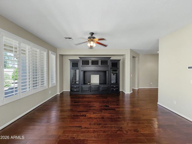 4084 N 161st Drive, Goodyear, AZ 85395