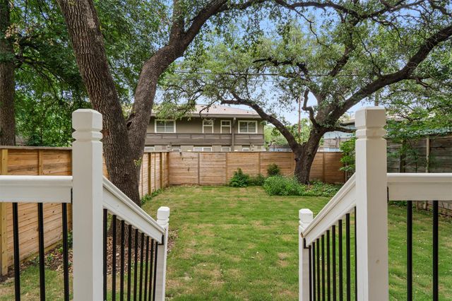 1208 W Oltorf ST B, Austin, TX 78704