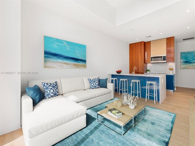 2655 S Bayshore Dr 1707, Miami, FL 33133