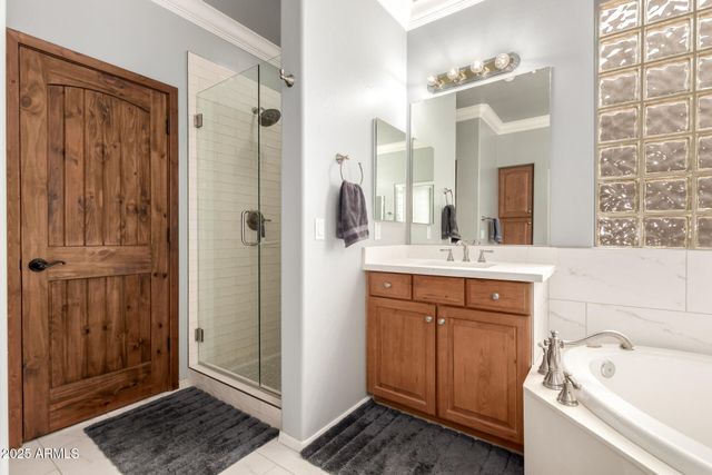 5902 W GAMBIT Trail, Phoenix, AZ 85083