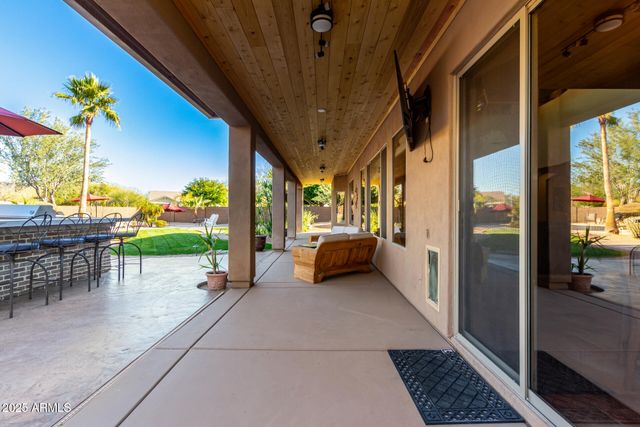 5902 W GAMBIT Trail, Phoenix, AZ 85083