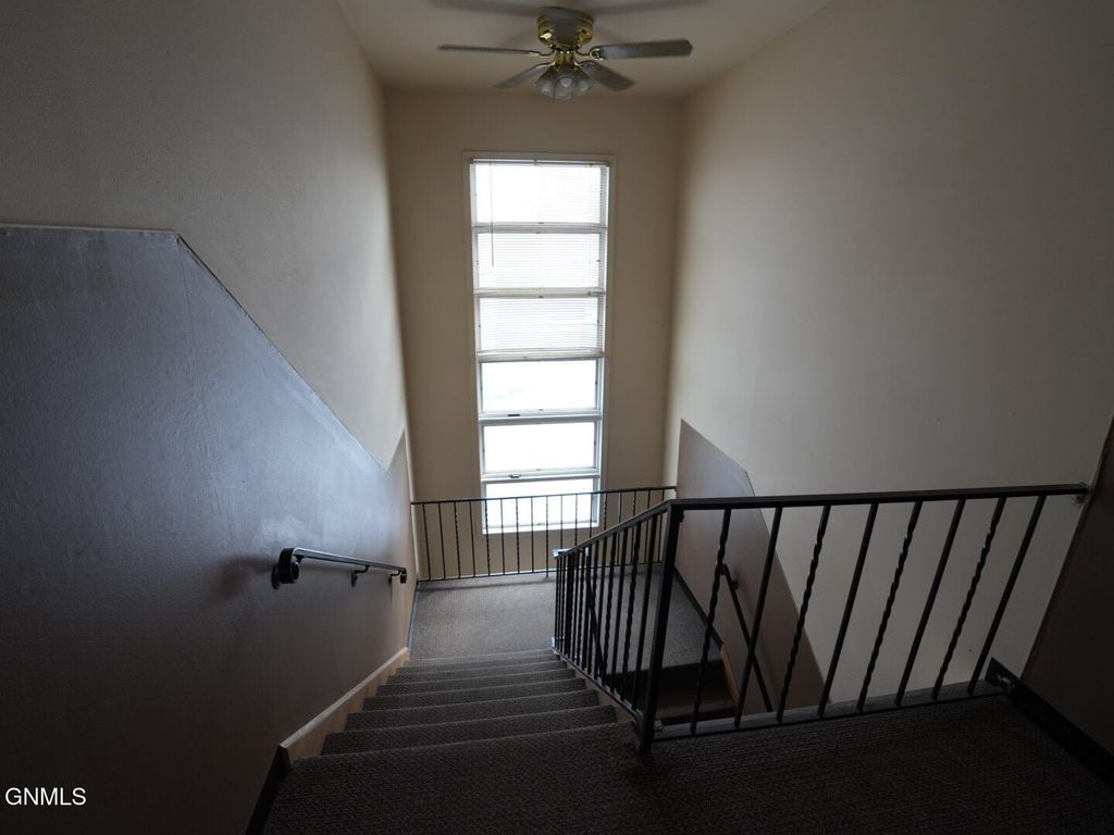 303 Highland Drive W, Williston, ND 58801 photo 23