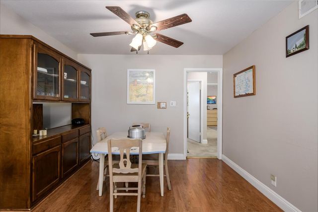 329 Garden Ct, Roseville, CA 95678