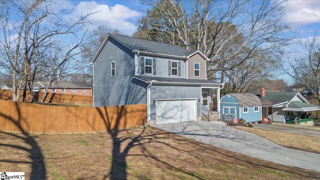 113 Mcfarlin Street, Easley, SC 29640