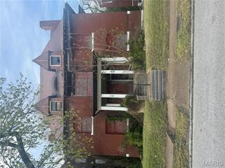 5837 Cates Avenue, St Louis, MO 63112