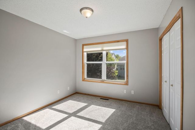 1893 Clover Meadow Drive, Chaska, MN 55318