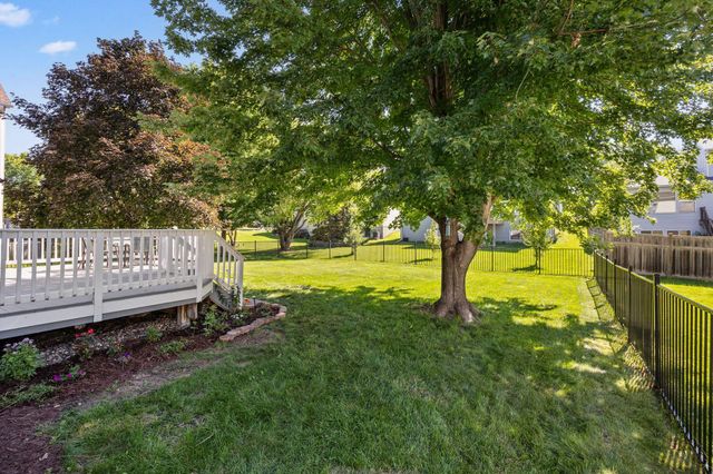1893 Clover Meadow Drive, Chaska, MN 55318