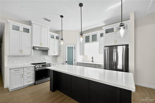 9210 N 25th Lane, Mcallen, TX 78504