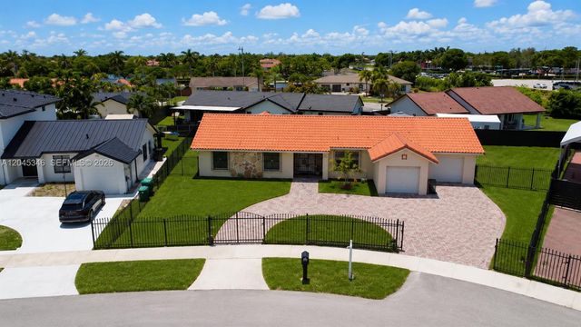 4332 SW 146th Ave, Miami, FL 33175