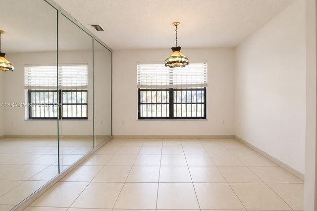 4332 SW 146th Ave, Miami, FL 33175