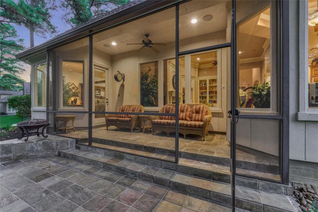 115 Wick Willow Drive, Montgomery, TX 77356