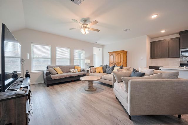 19738 Chianti Point Drive, Hockley, TX 77447