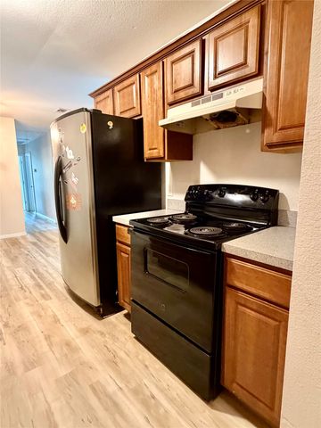 5004 Chapman Street, Fort Worth, TX 76105