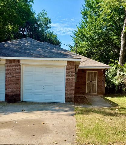 5004 Chapman Street, Fort Worth, TX 76105