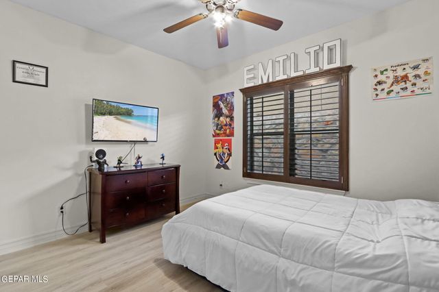 3136 BLUE DIRT Circle, El Paso, TX 79938