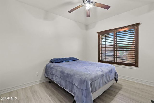 3136 BLUE DIRT Circle, El Paso, TX 79938